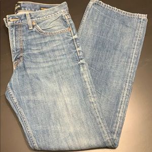 EUC Lucky Brand Men’s Jeans. Medium wash. Sz 31x32